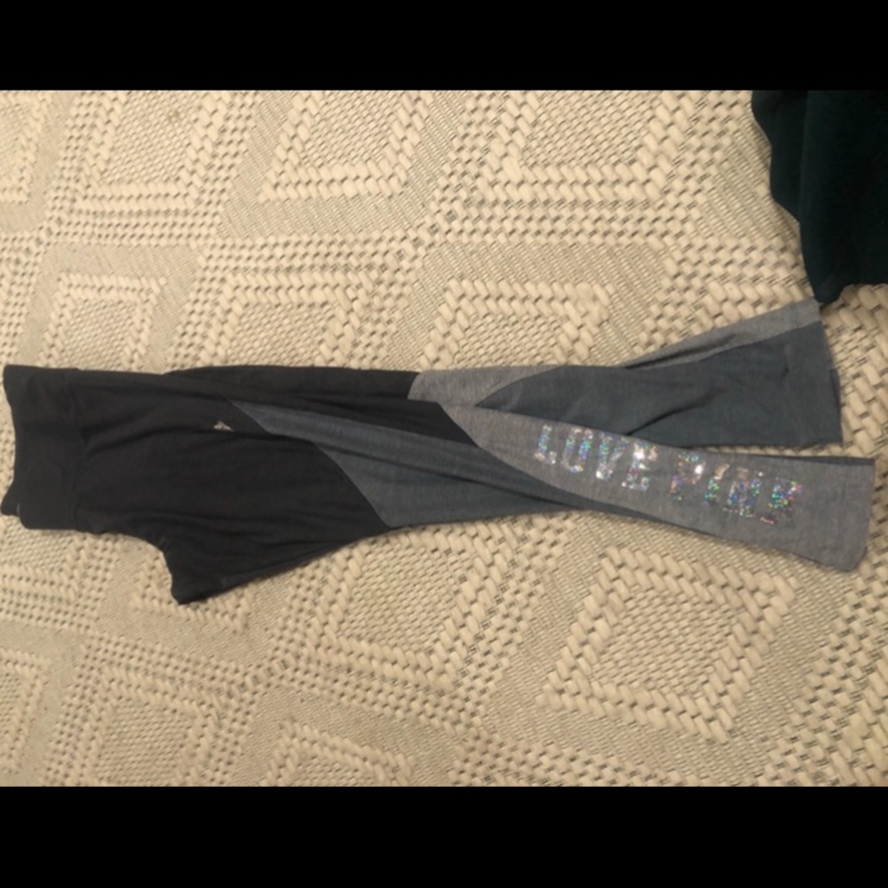 VS Pink grey Yoga pants with sequin detail